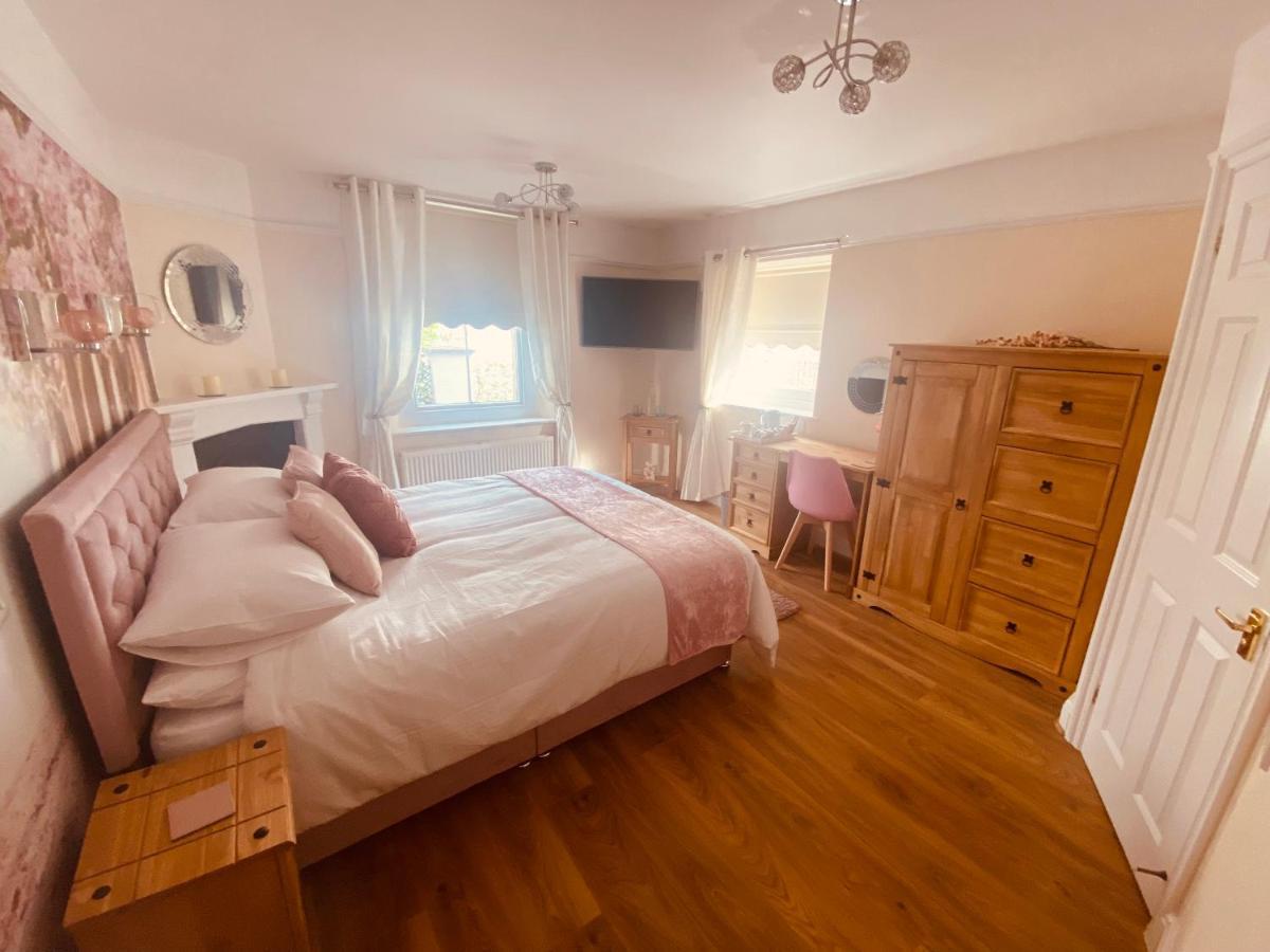 All Seasons Bed & Breakfast - Adults Only Weston-super-Mare Exterior photo