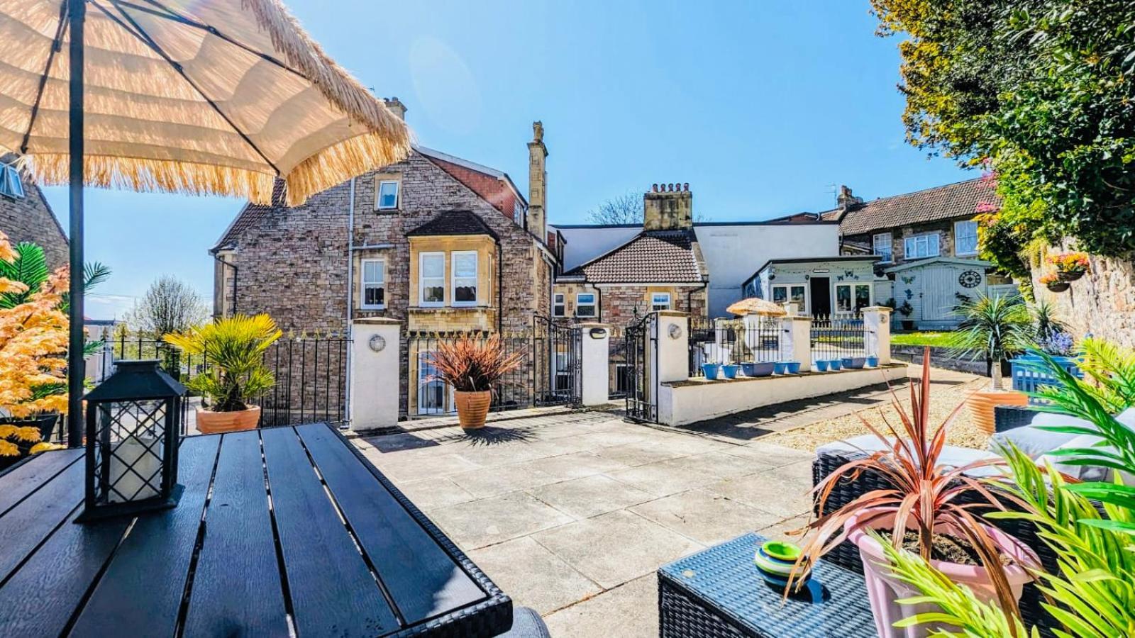 All Seasons Bed & Breakfast - Adults Only Weston-super-Mare Exterior photo